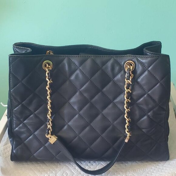 Michael Kors Susannah Large Quilted Black Tote Bag - Picture 1 of 16